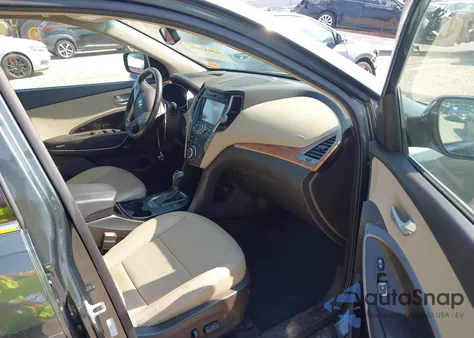 2014 Hyundai Santa Fe Sport 2.4L from USA, damaged, VIN 5XYZU3LB6EG125726